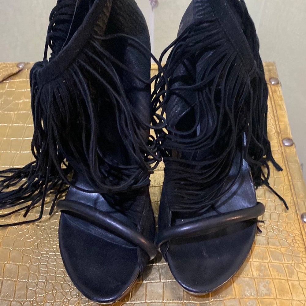 ALEXANDER WANG BLACK LEATHER/SUEDE  FRINGE PLATFORM SANDALS SZ 39